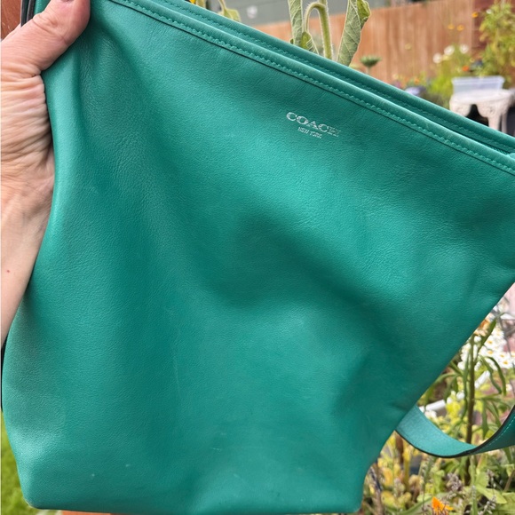 Coach Teal Leather Shoulder Bag - Picture 16 of 16